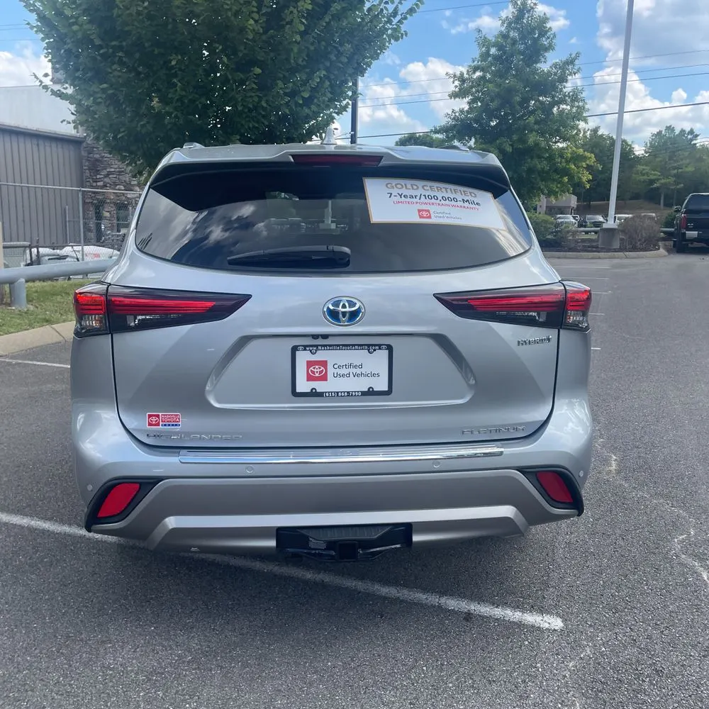 2024 Toyota Highlander Hybrid Platinum