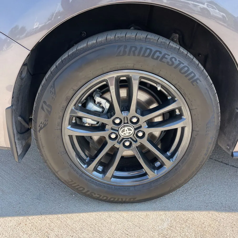2024 Toyota Sienna Platinum 7-Passenger