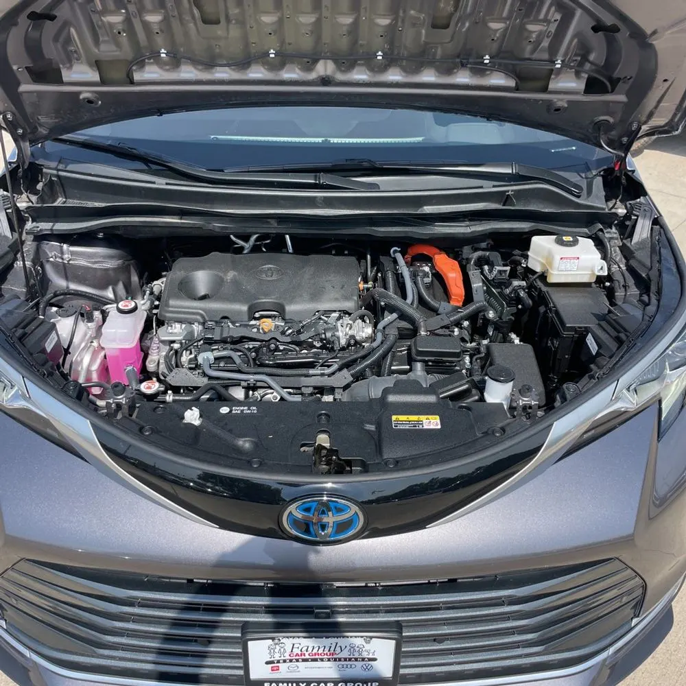2024 Toyota Sienna Platinum 7-Passenger