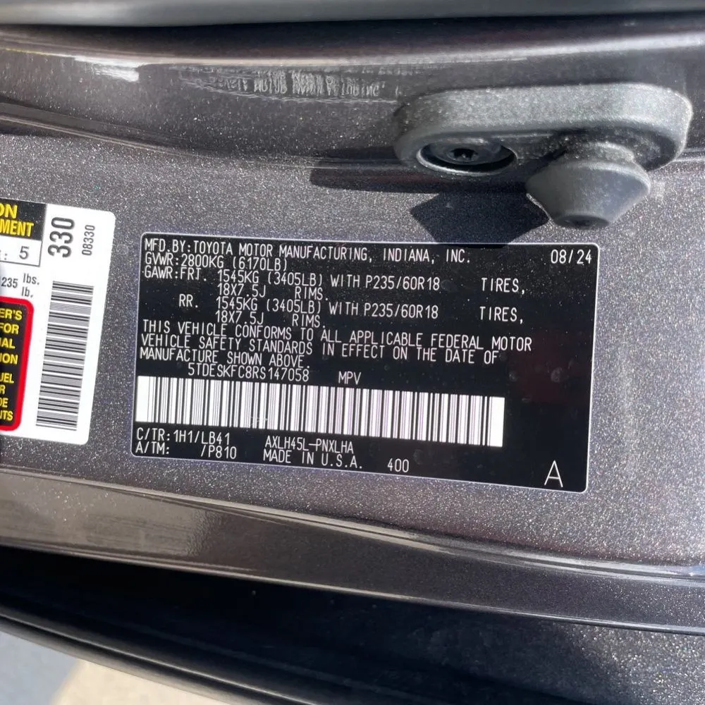 2024 Toyota Sienna Platinum 7-Passenger