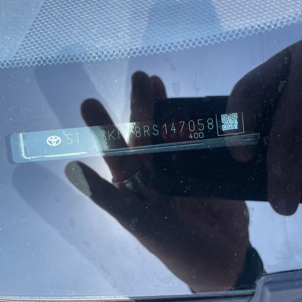 2024 Toyota Sienna Platinum 7-Passenger