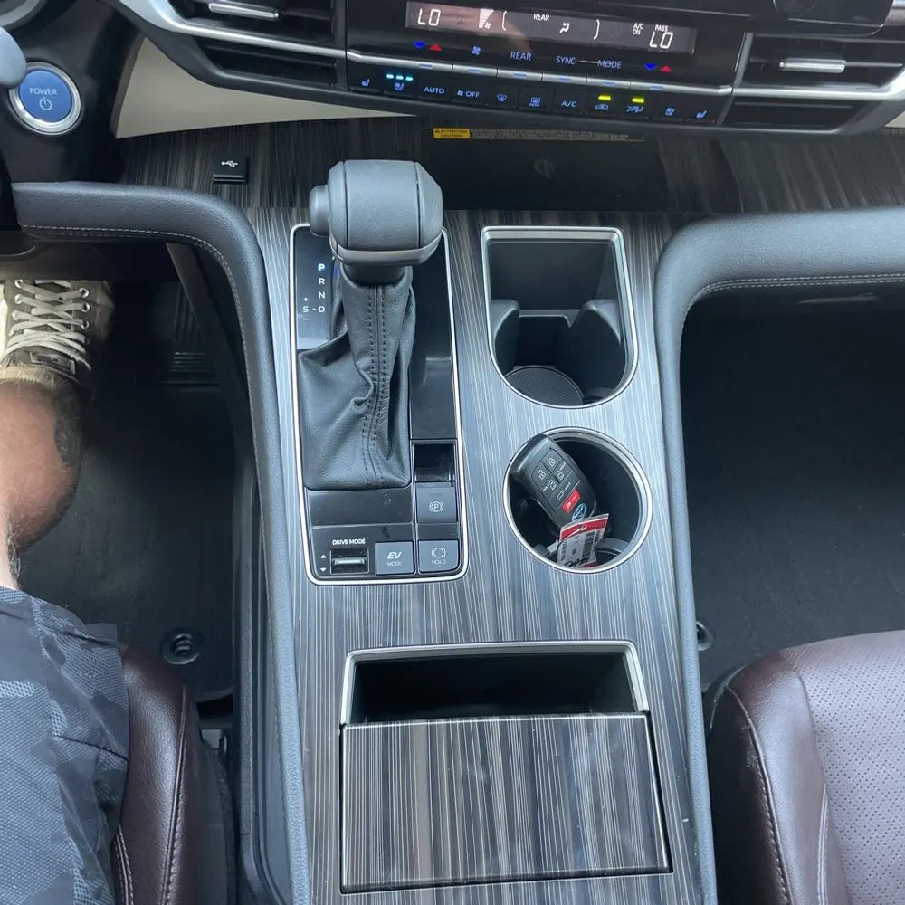 2024 Toyota Sienna Platinum 7-Passenger
