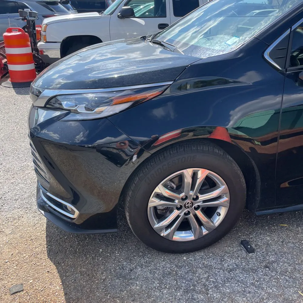 2023 Toyota Sienna Platinum 7-Passenger