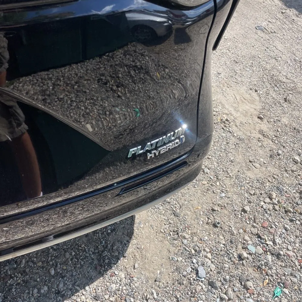 2023 Toyota Sienna Platinum 7-Passenger