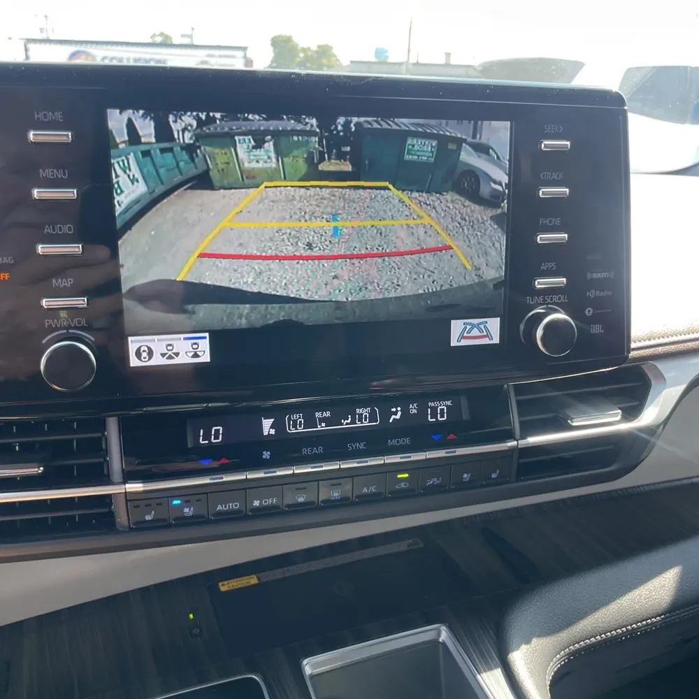 2023 Toyota Sienna Platinum 7-Passenger