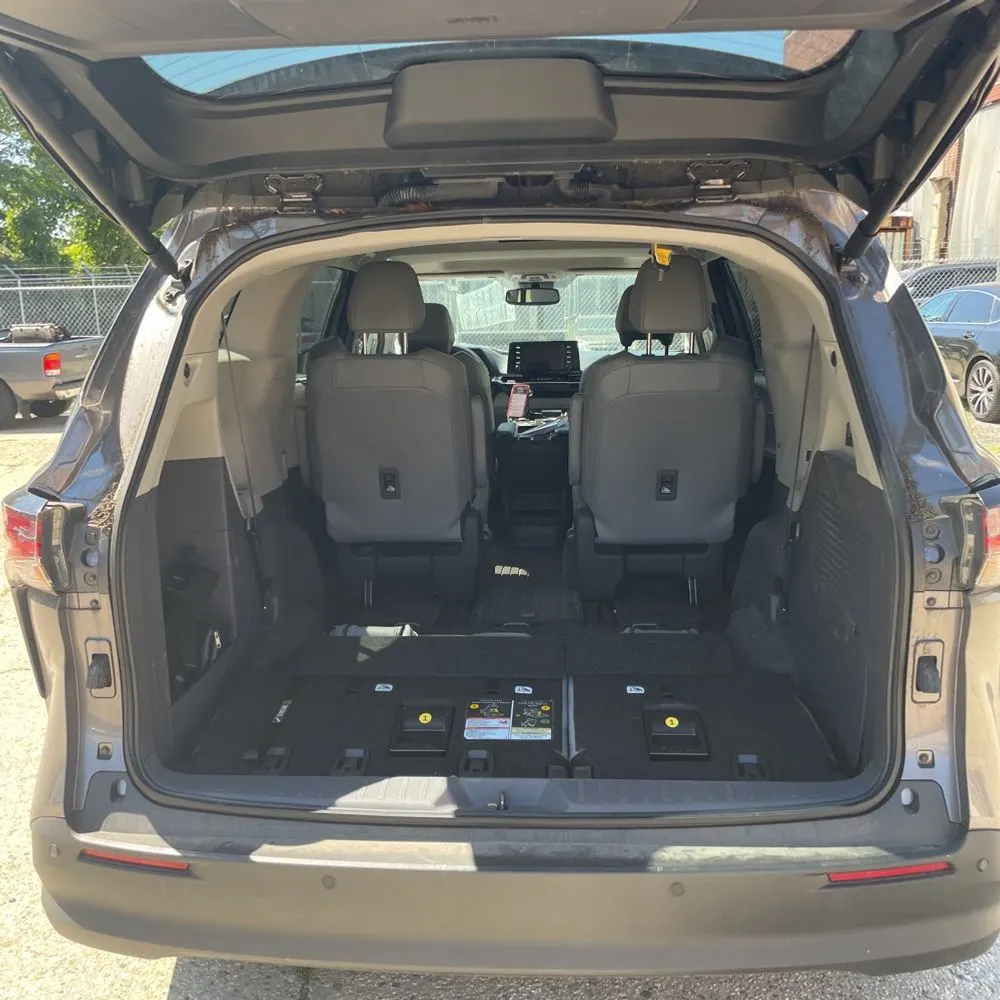 2024 Toyota Sienna XLE 7-Passenger