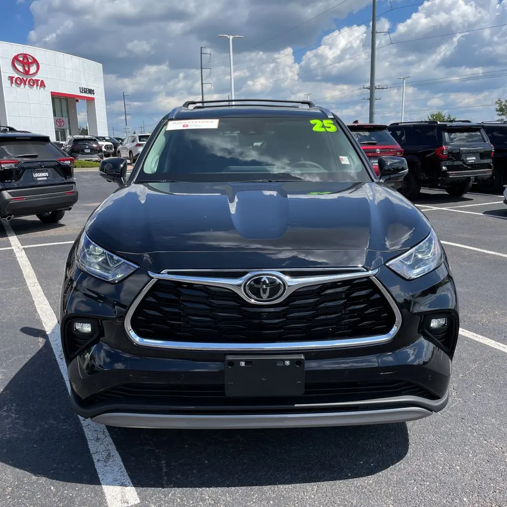 2025 Toyota Highlander Platinum