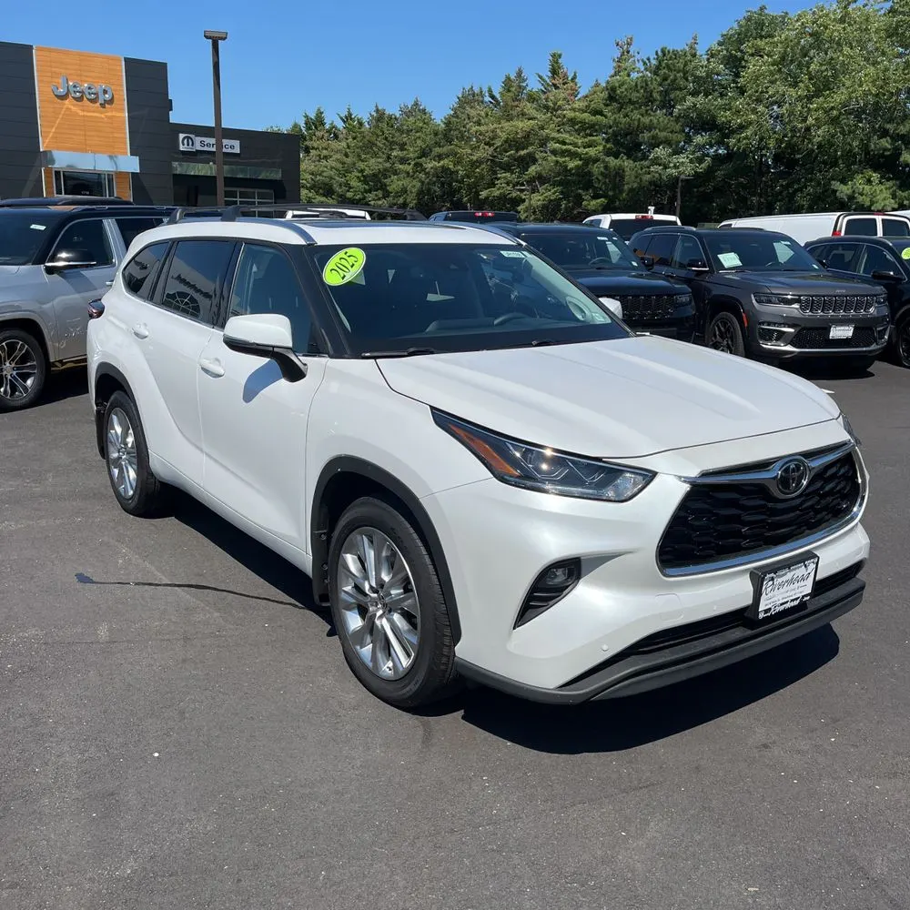 2025 Toyota Highlander Limited