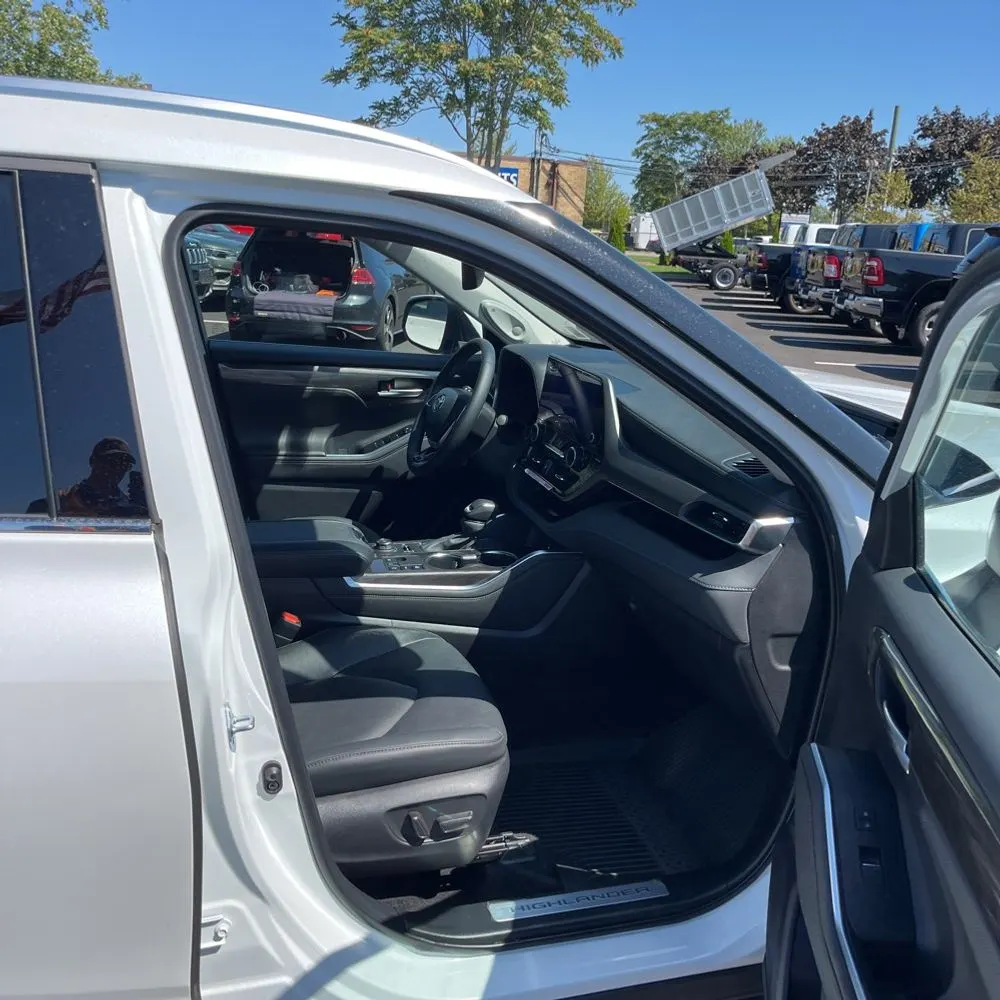 2025 Toyota Highlander Limited
