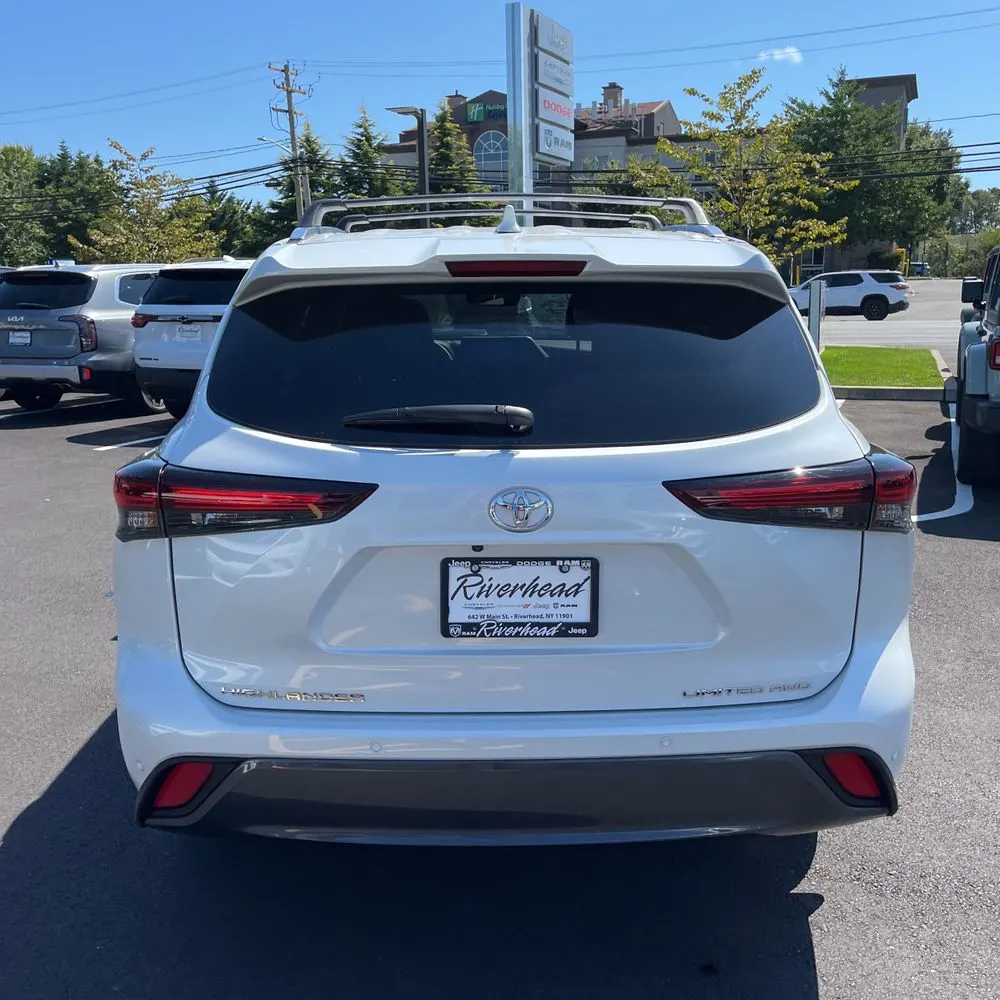 2025 Toyota Highlander Limited