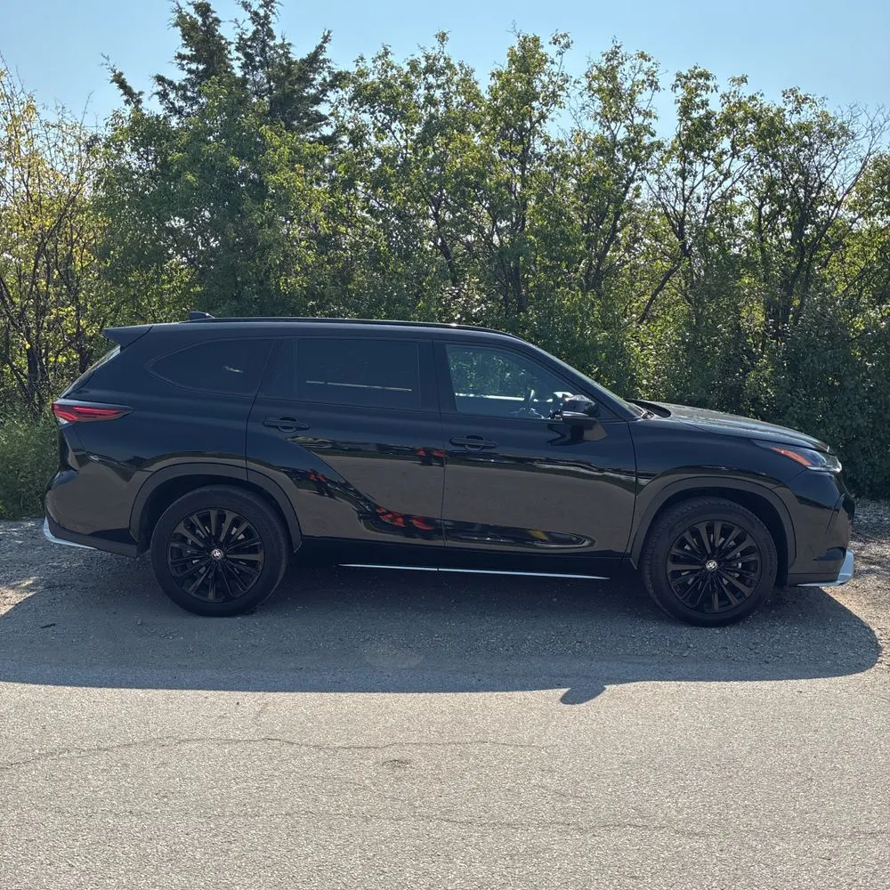 2025 Toyota Highlander XSE