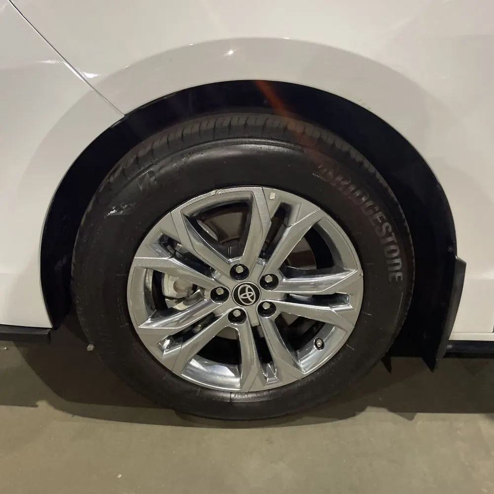 2023 Toyota Sienna XSE 7-Passenger