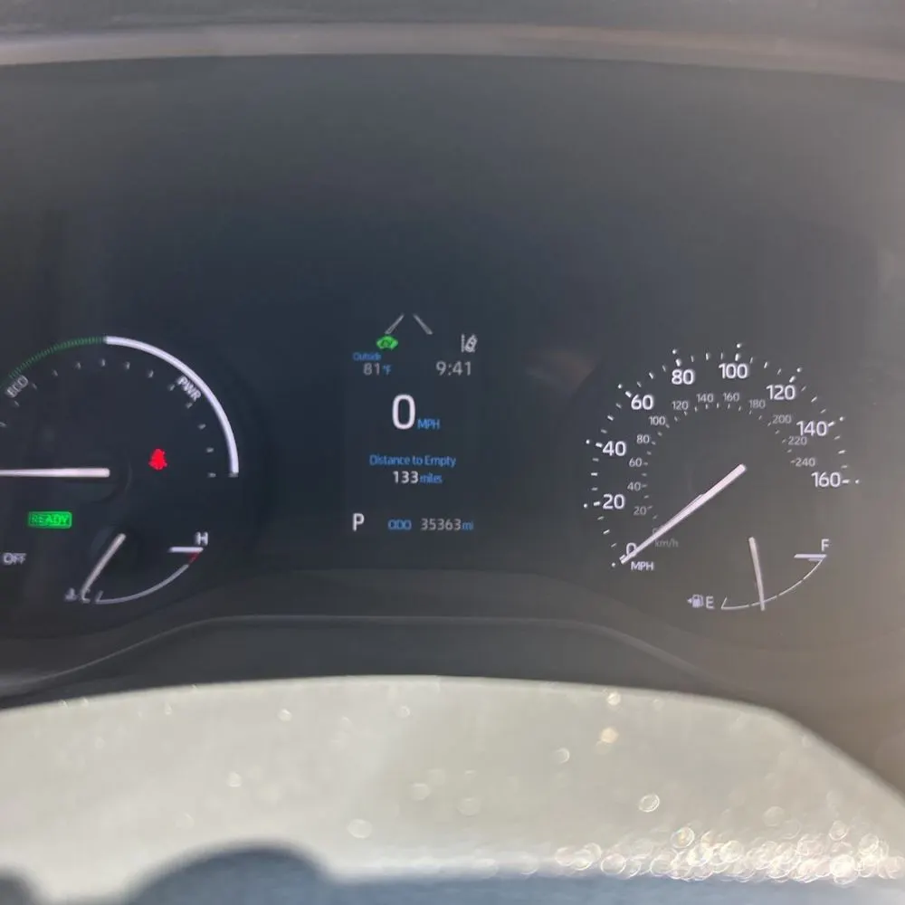 2024 Toyota Sienna XLE 8-Passenger