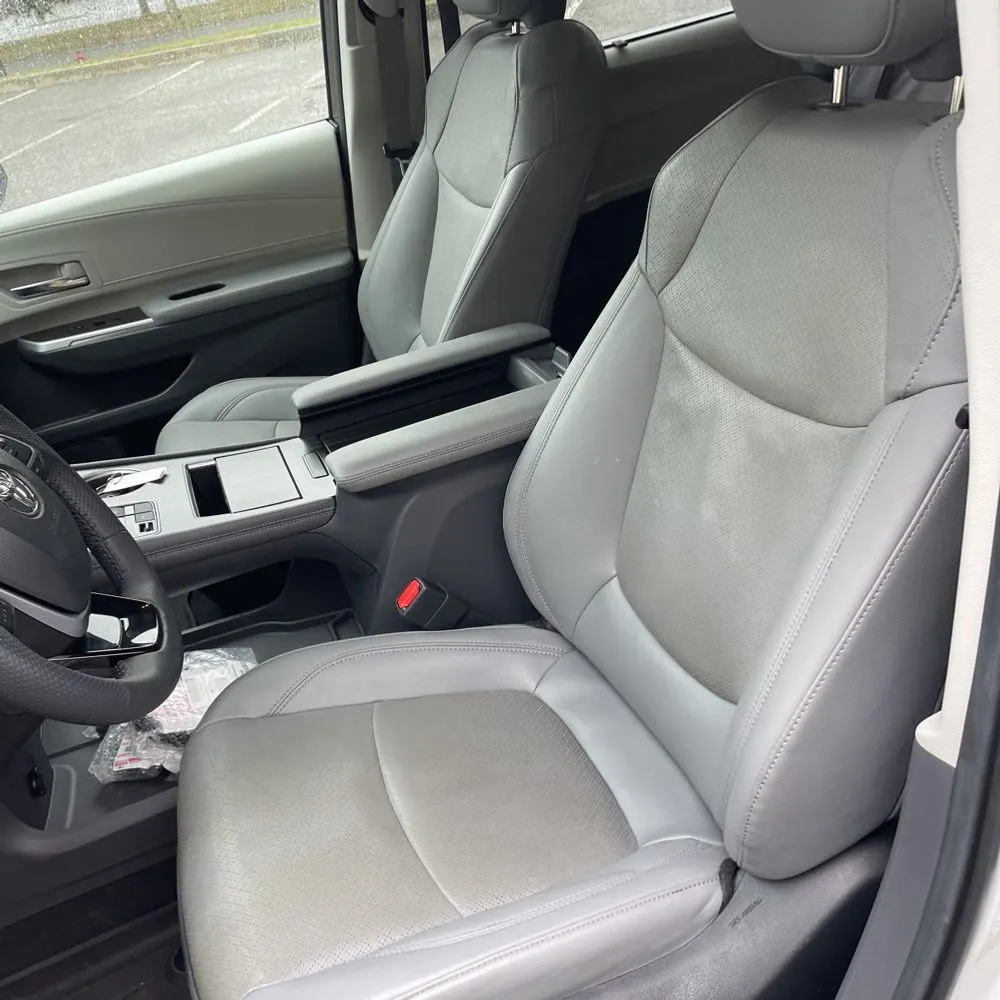 2022 Toyota Sienna Limited 7-Passenger