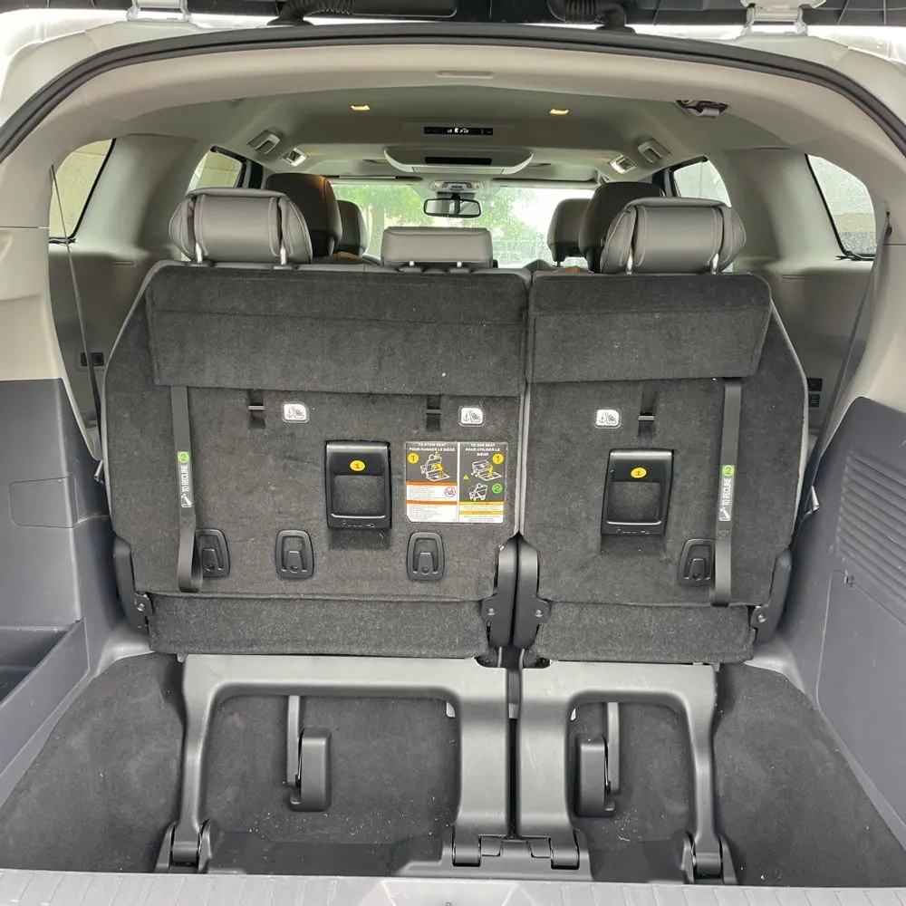 2022 Toyota Sienna Limited 7-Passenger
