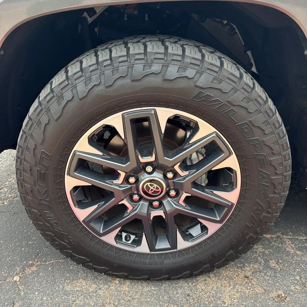 2023 Toyota Tundra Limited HV
