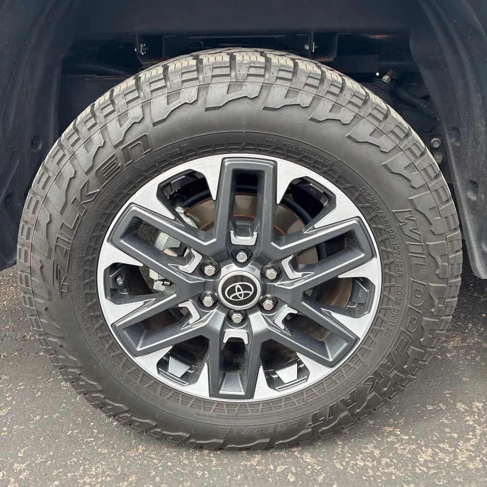 2023 Toyota Tundra Limited HV