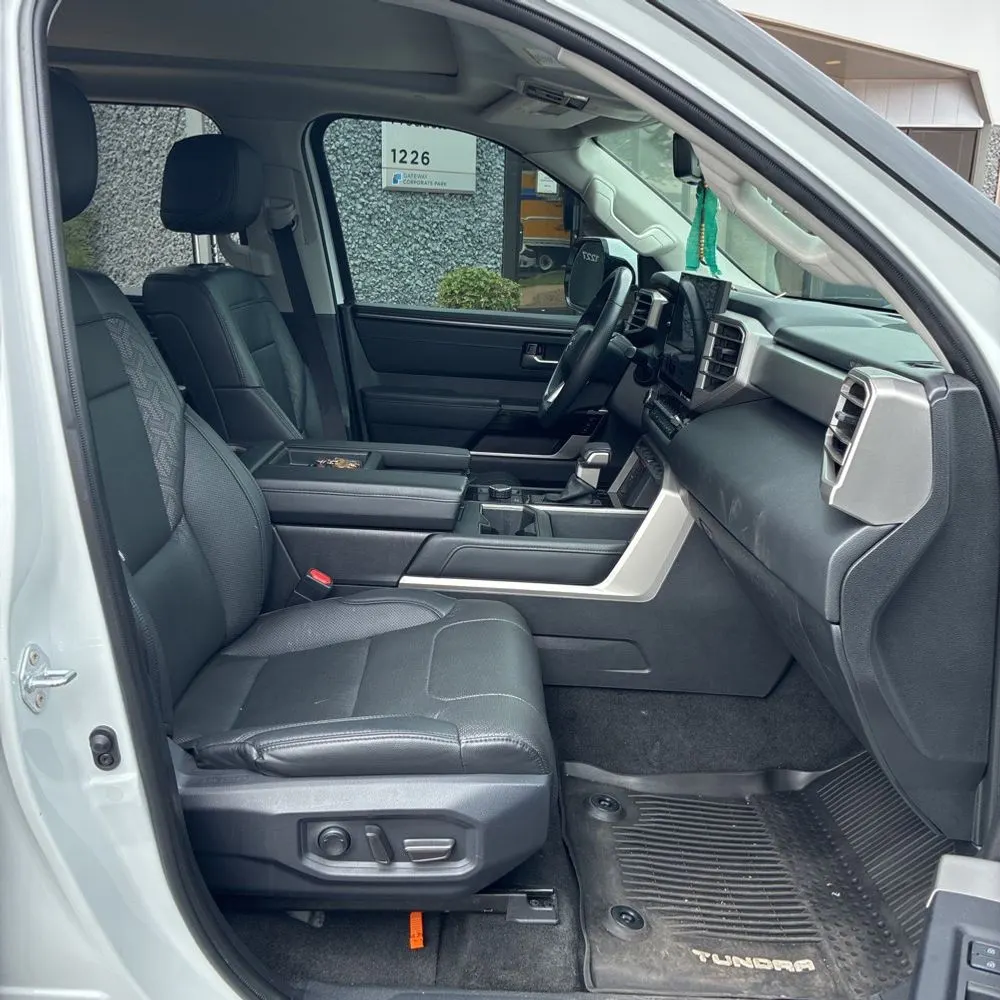 2023 Toyota Tundra Limited HV