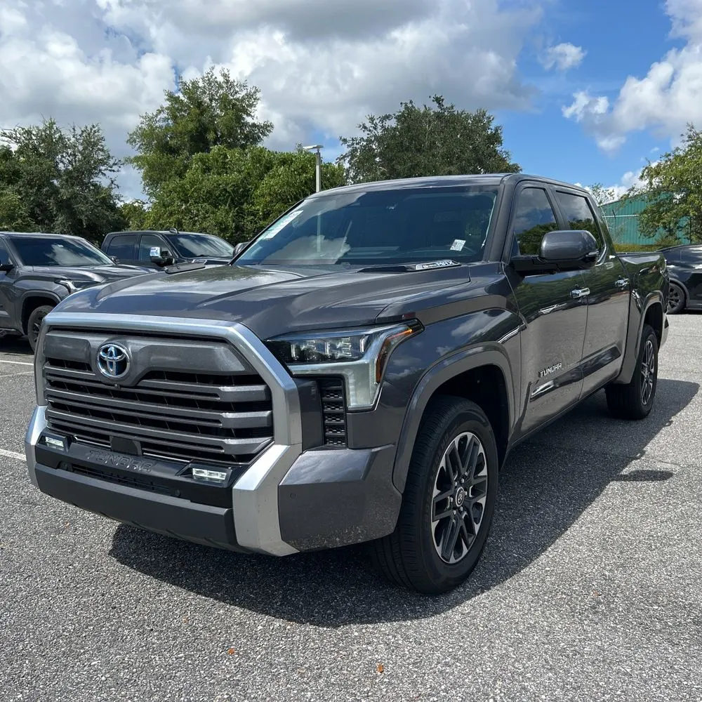2024 Toyota Tundra Limited HV
