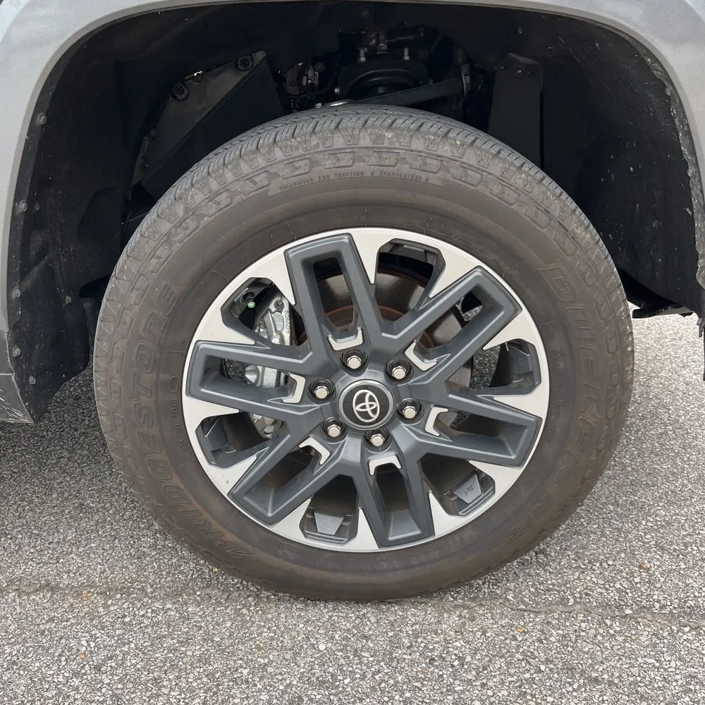 2025 Toyota Tundra Limited HV