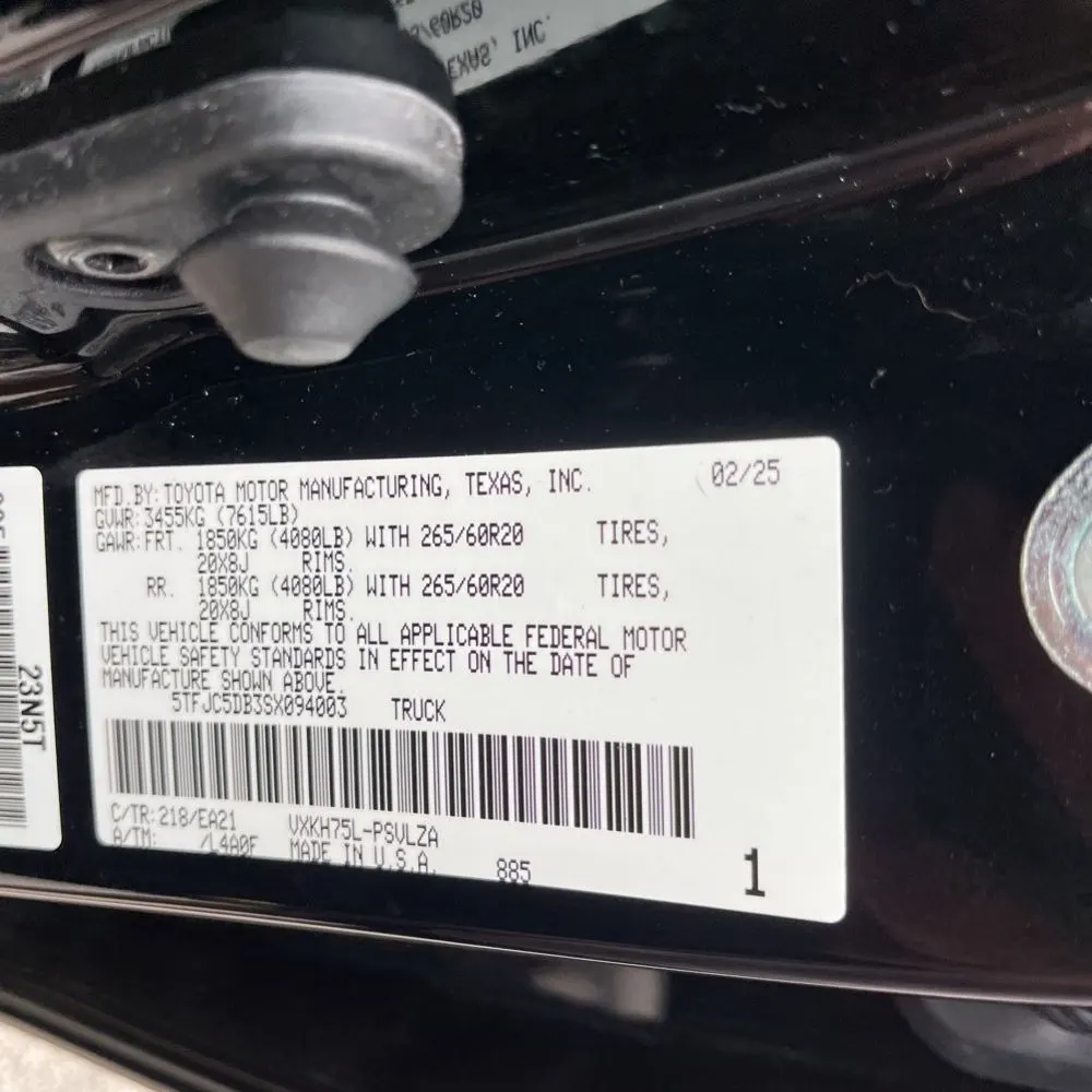 2025 Toyota Tundra Limited HV