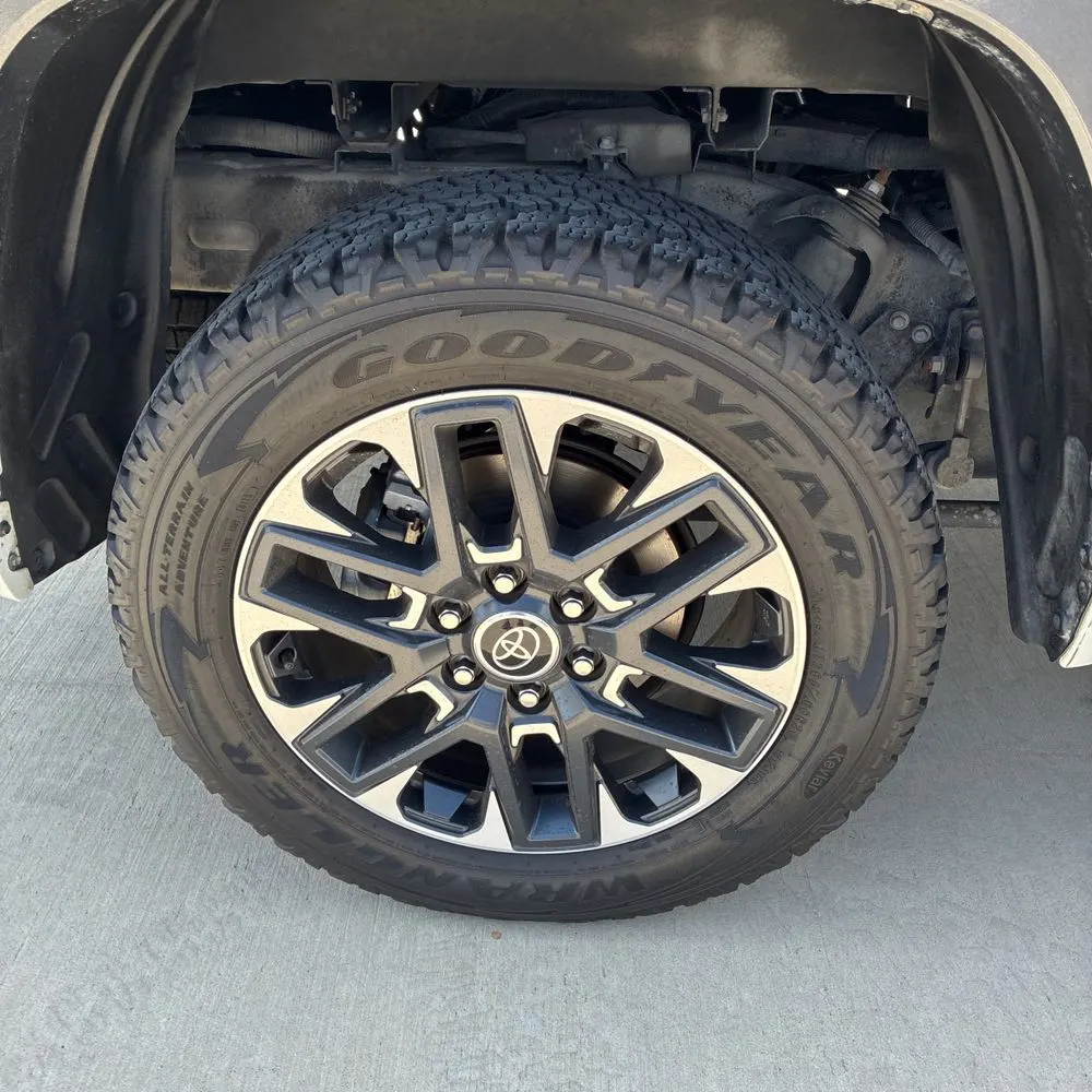 2024 Toyota Tundra Limited HV