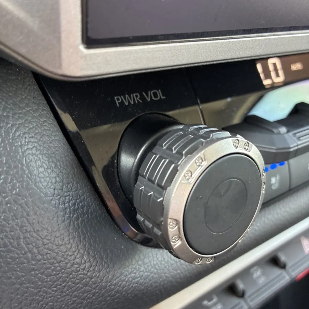 2024 Toyota Tundra Limited HV