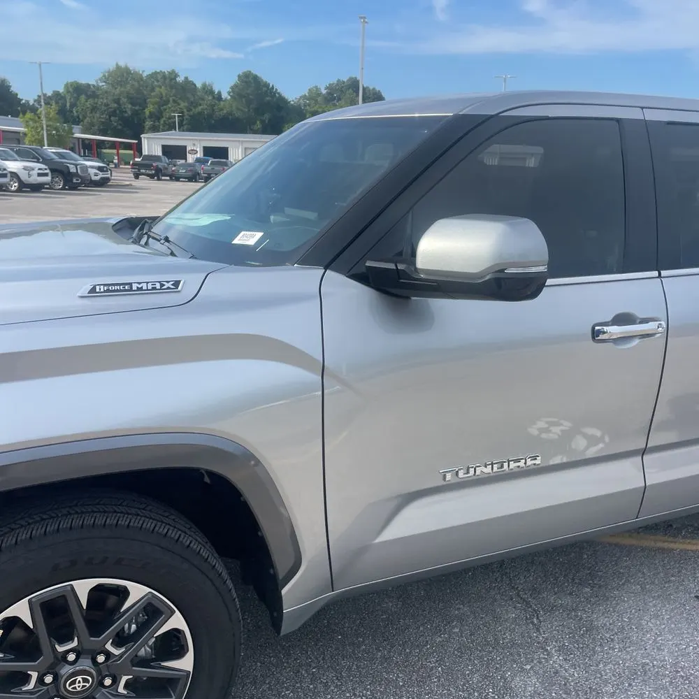 2025 Toyota Tundra Limited HV