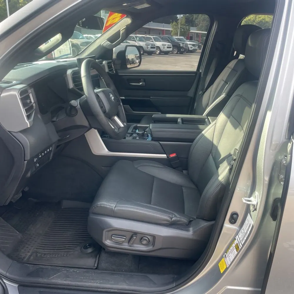 2025 Toyota Tundra Limited HV