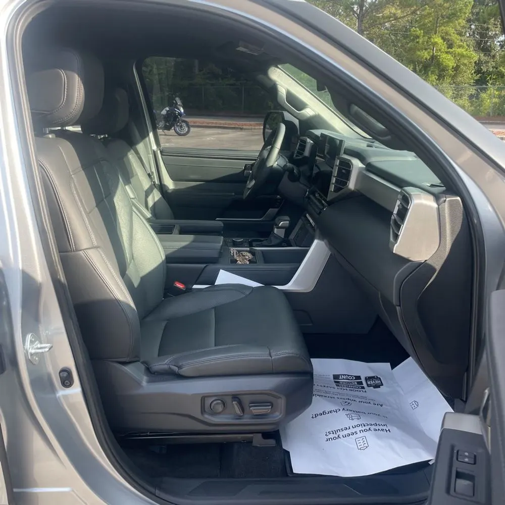 2025 Toyota Tundra Limited HV