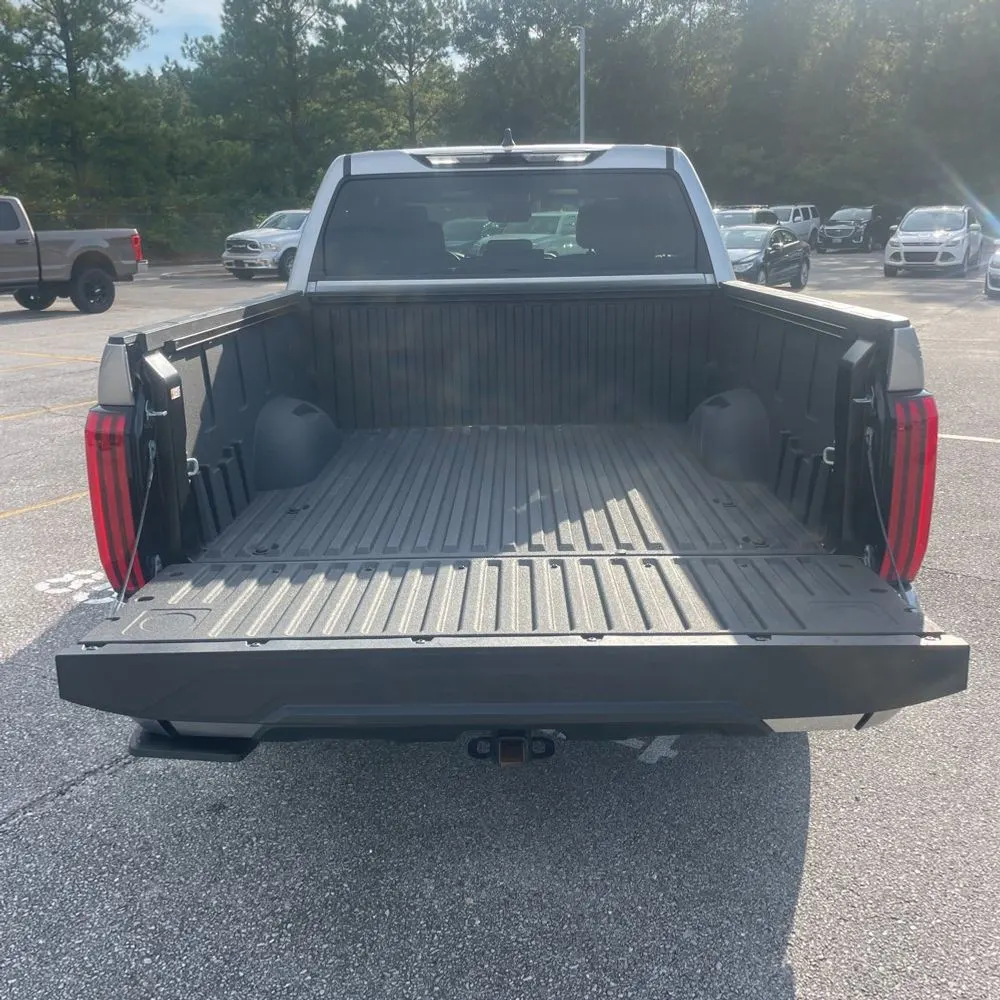 2025 Toyota Tundra Limited HV