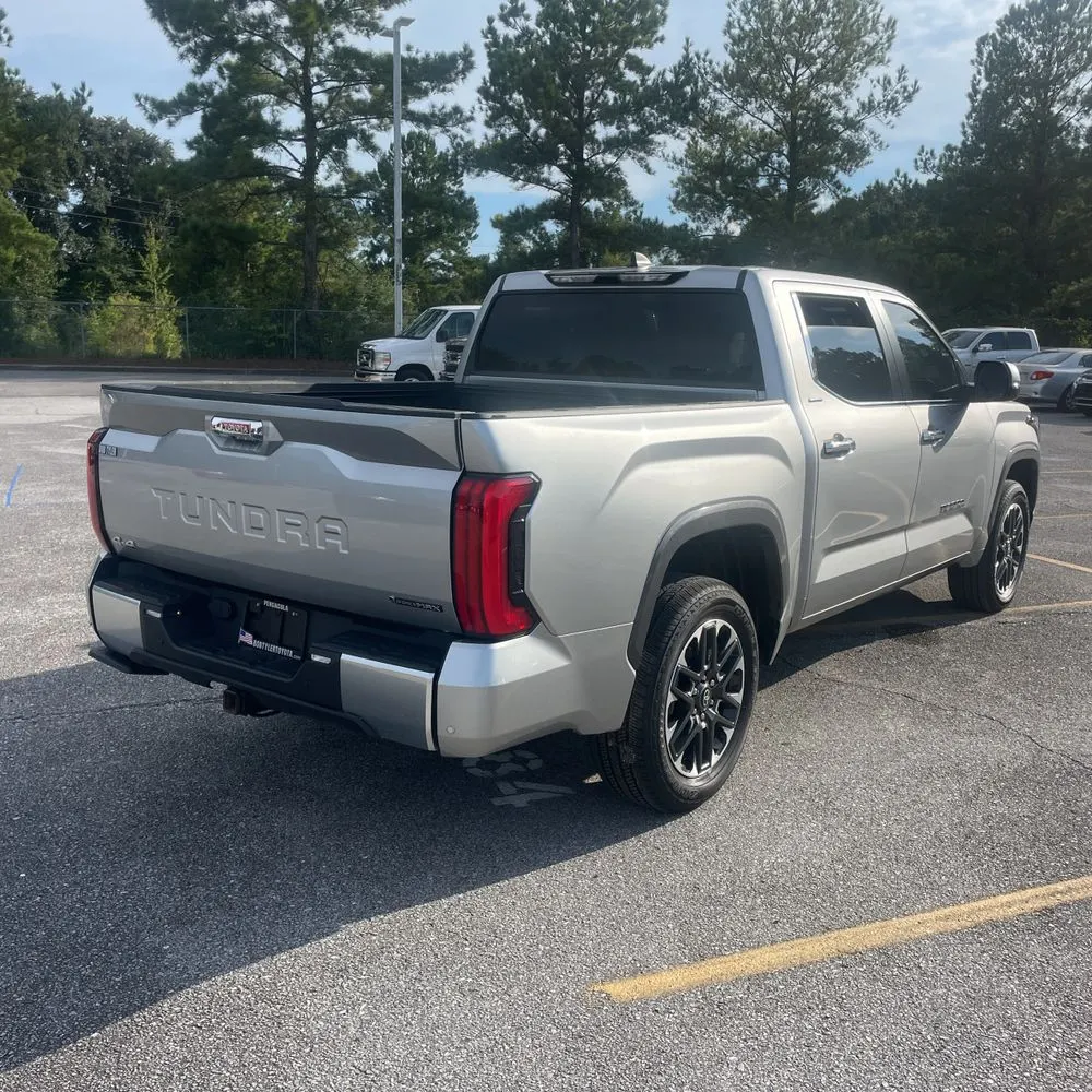 2025 Toyota Tundra Limited HV