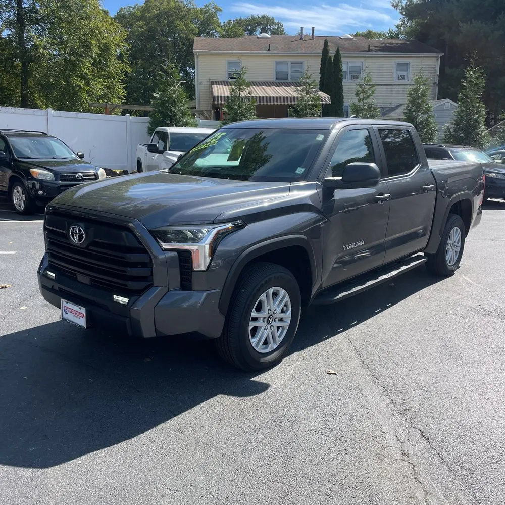 2025 Toyota Tundra SR5