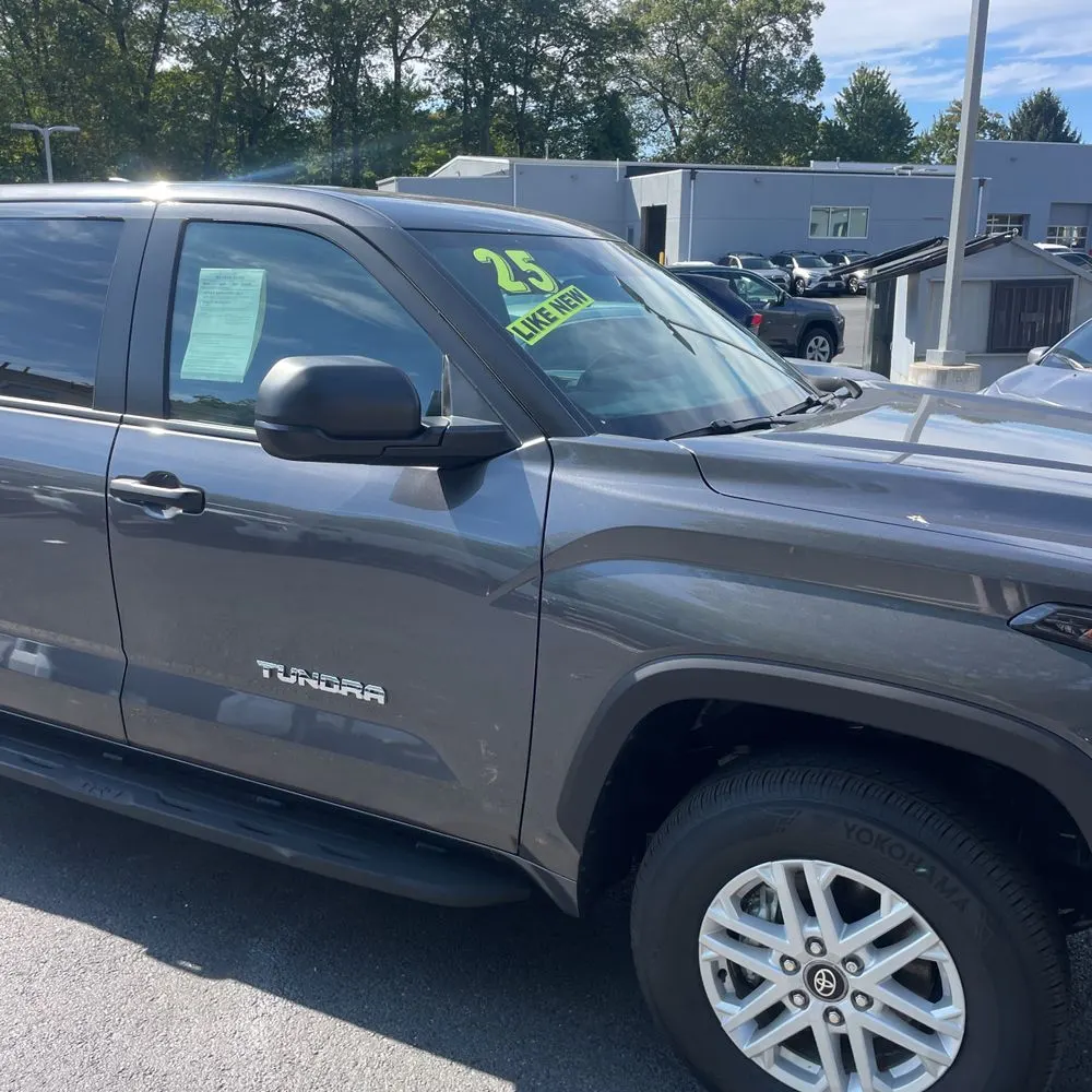 2025 Toyota Tundra SR5