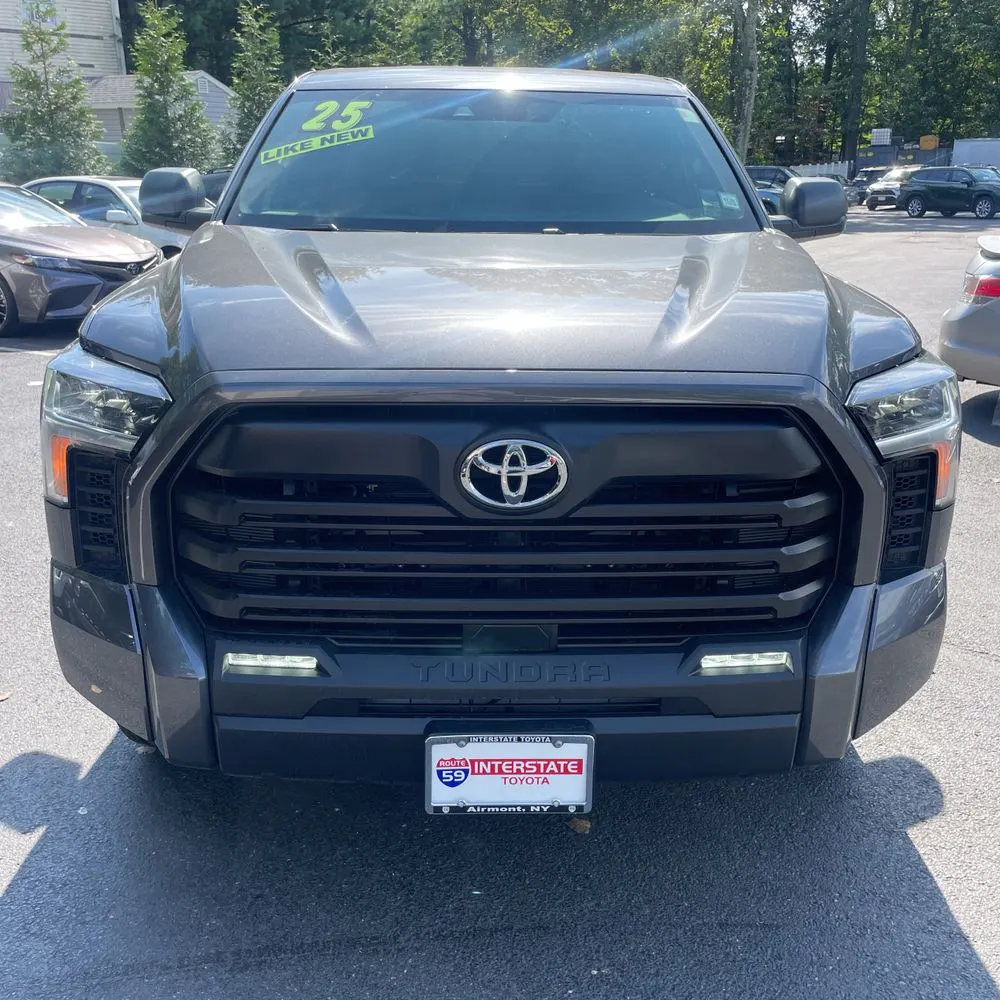 2025 Toyota Tundra SR5