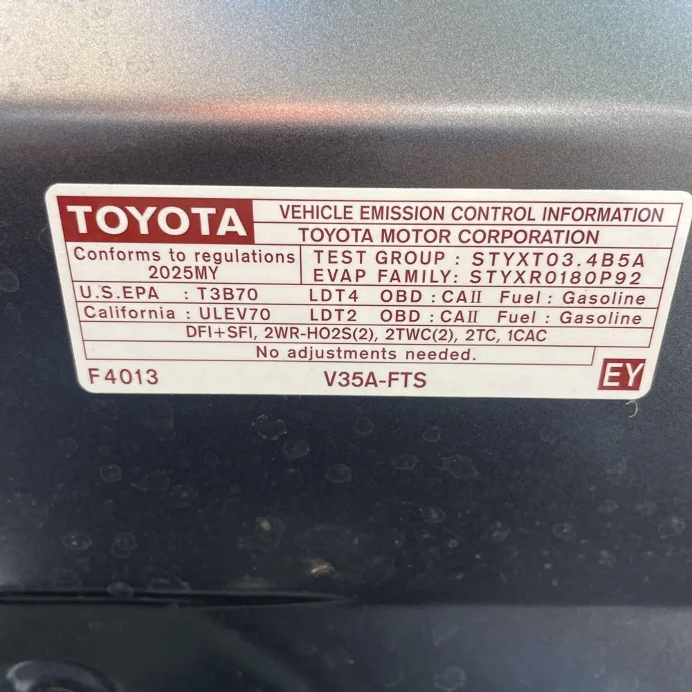 2025 Toyota Tundra SR5