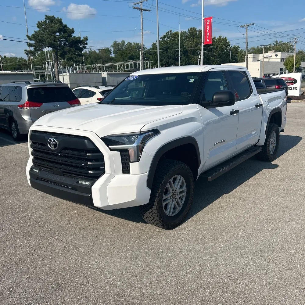 2025 Toyota Tundra SR5
