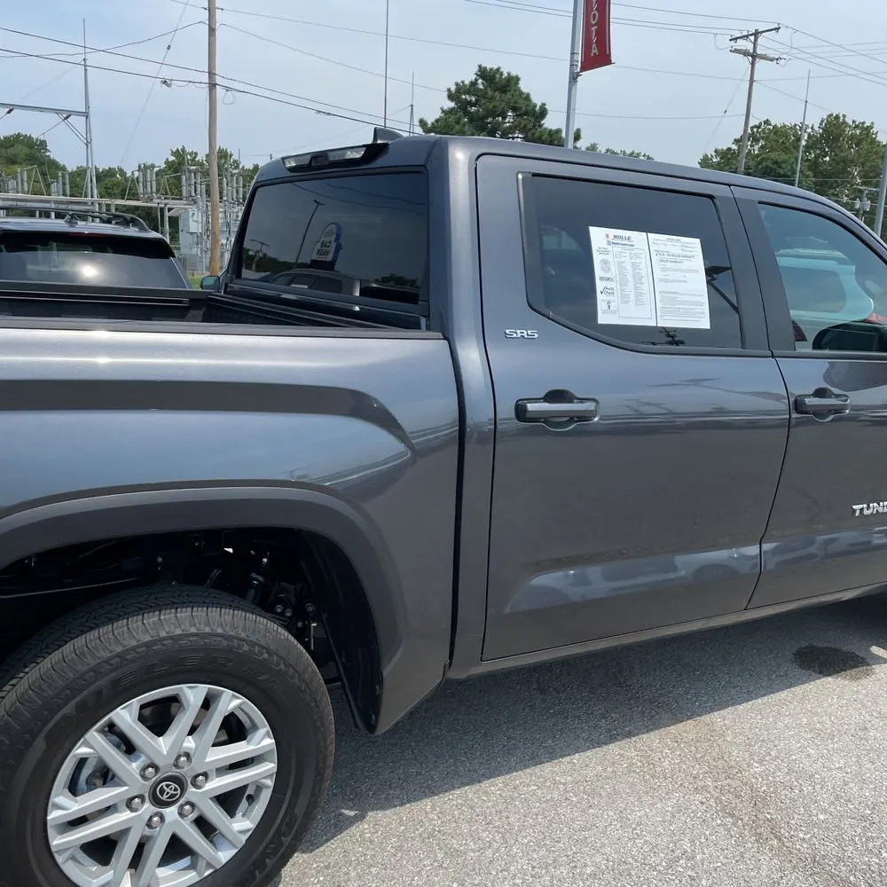 2025 Toyota Tundra SR5