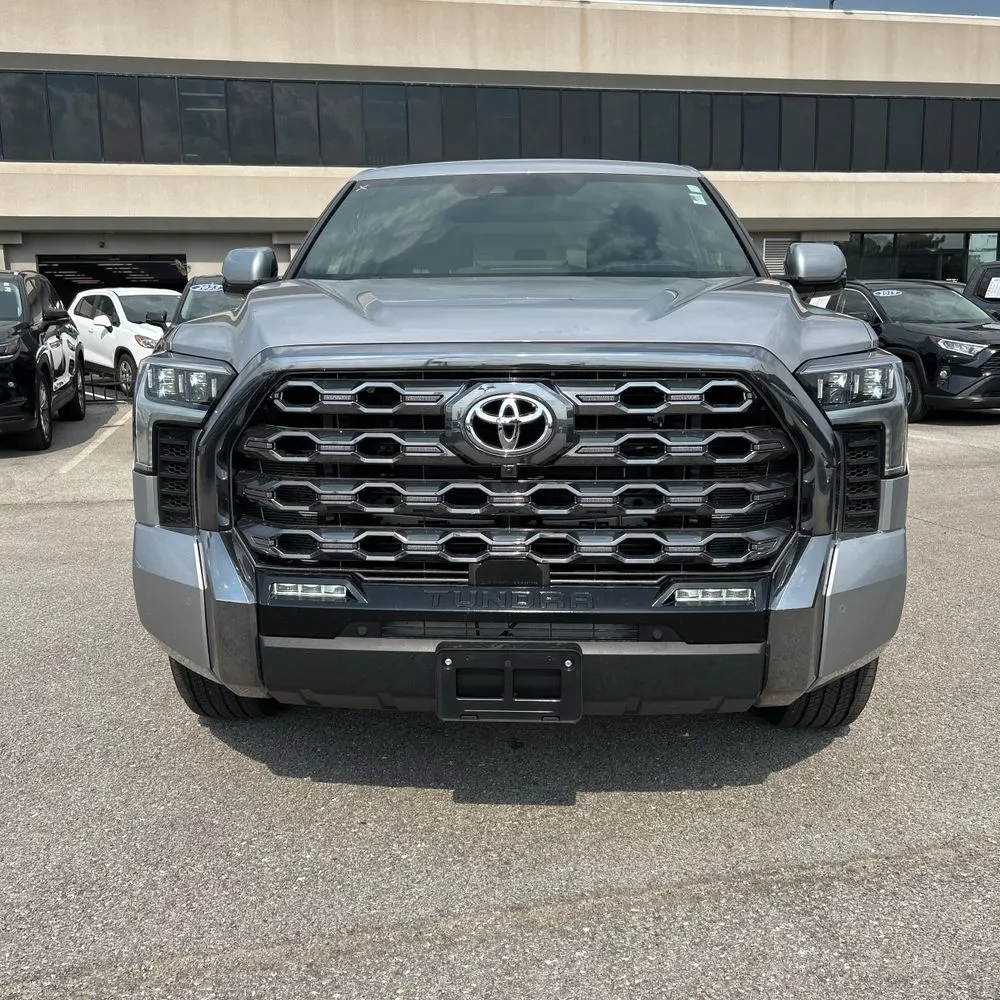 2025 Toyota Tundra Platinum