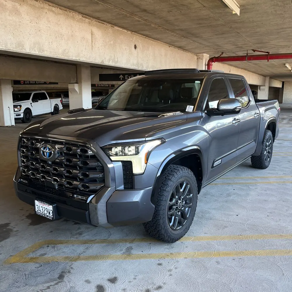 2024 Toyota Tundra Platinum HV