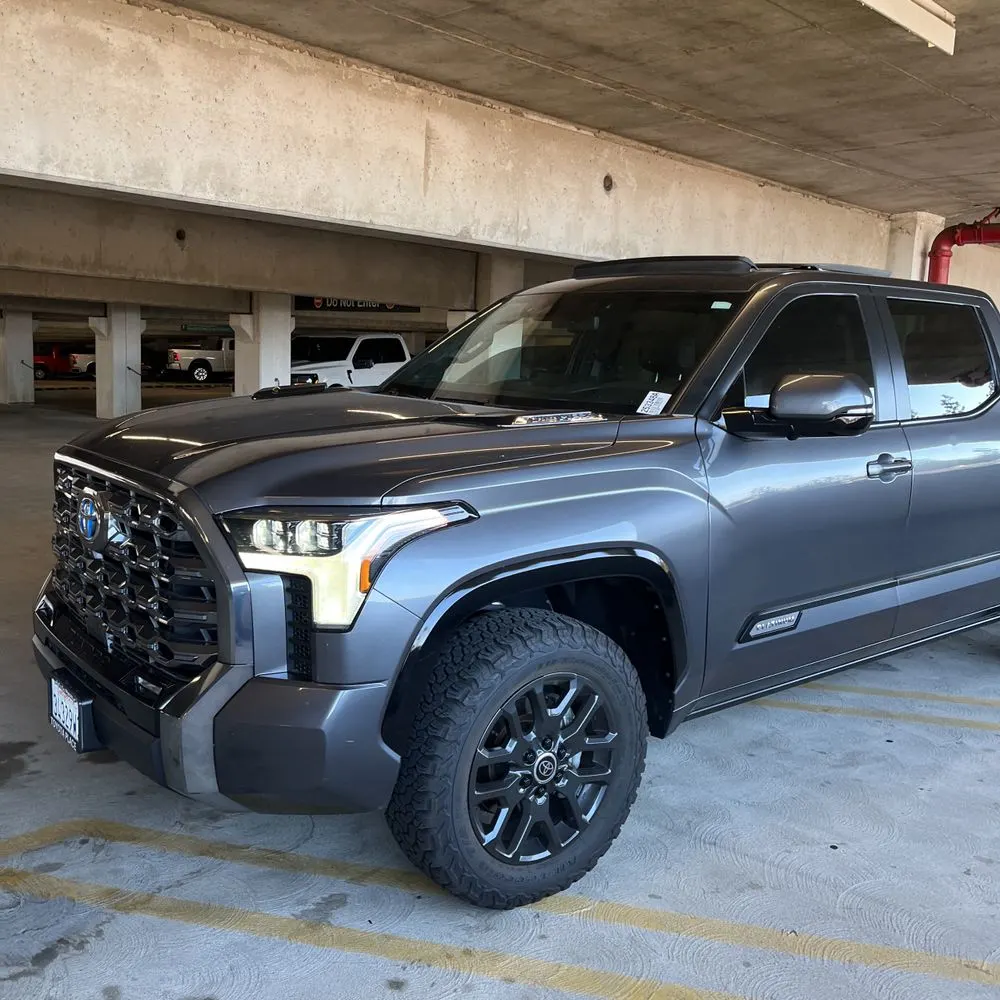 2024 Toyota Tundra Platinum HV