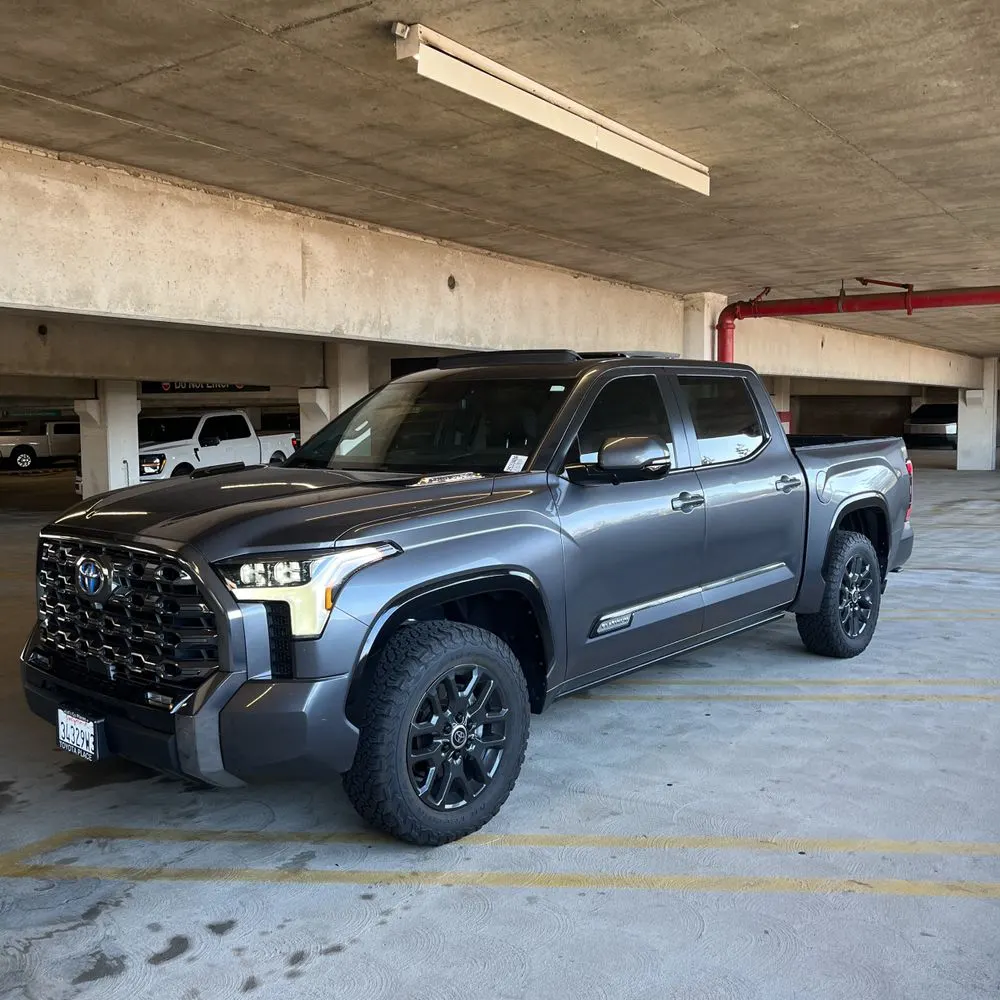 2024 Toyota Tundra Platinum HV