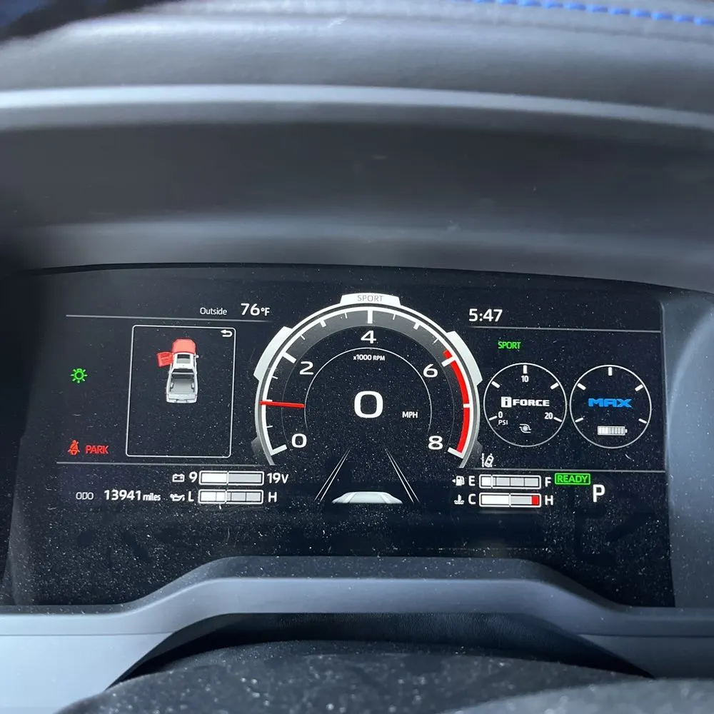 2024 Toyota Tundra Platinum HV