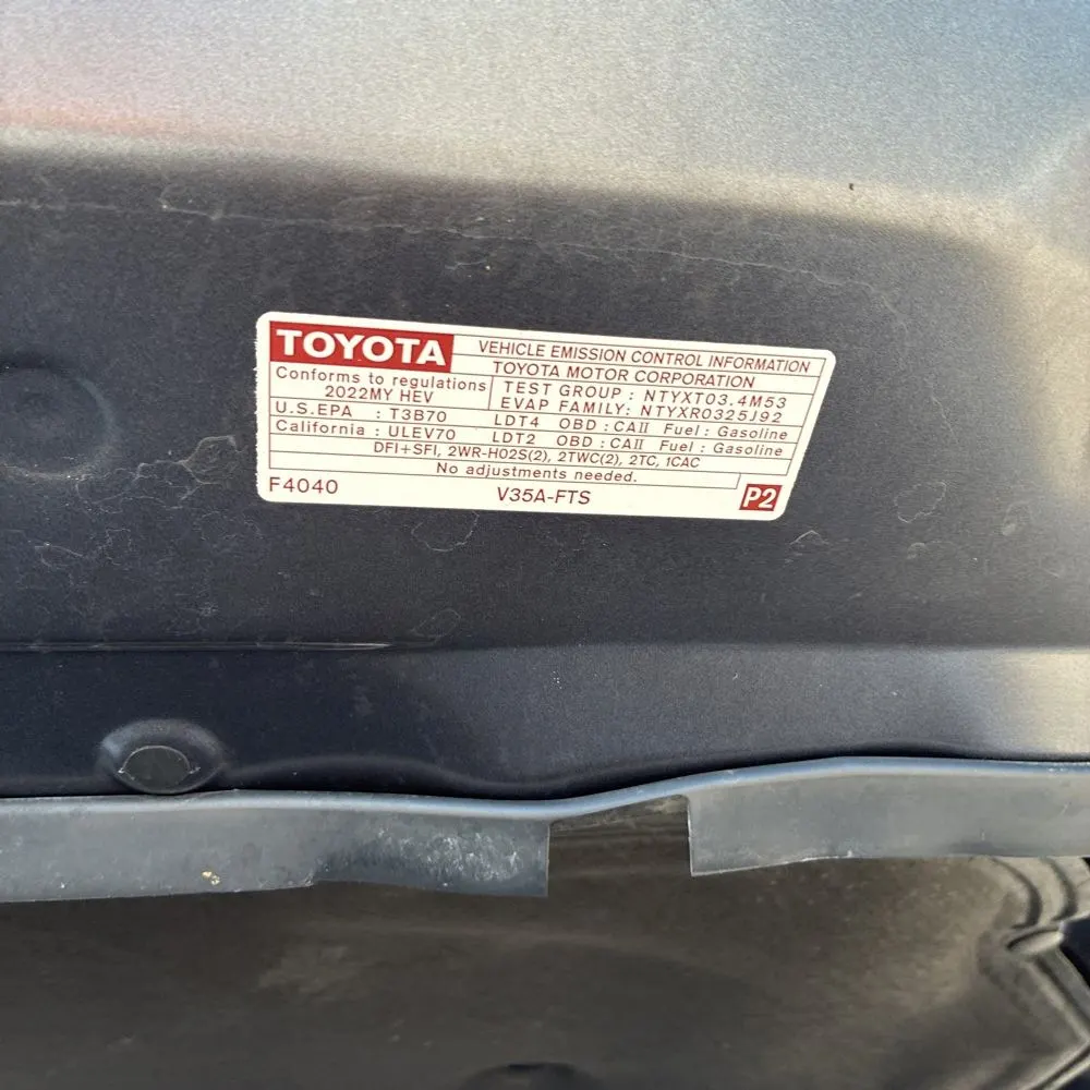 2022 Toyota Tundra Platinum HV