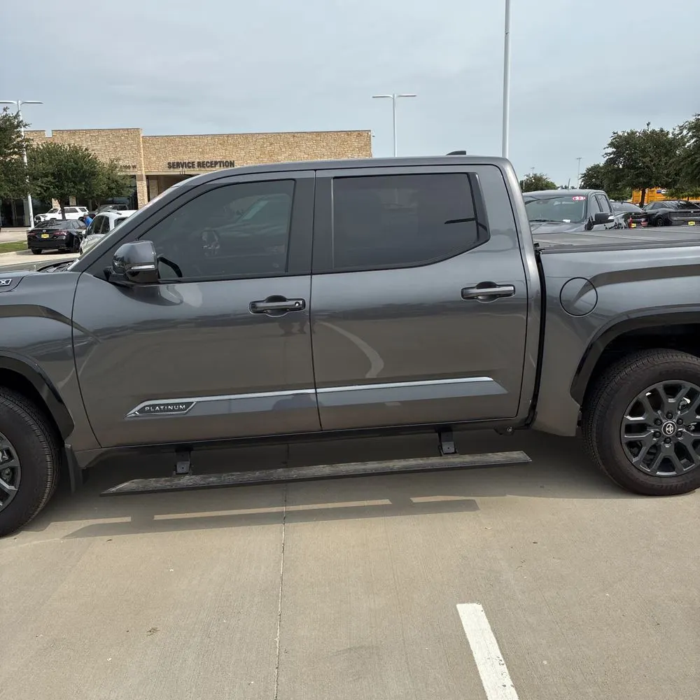 2025 Toyota Tundra Platinum HV