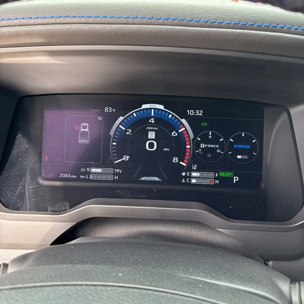2025 Toyota Tundra Platinum HV