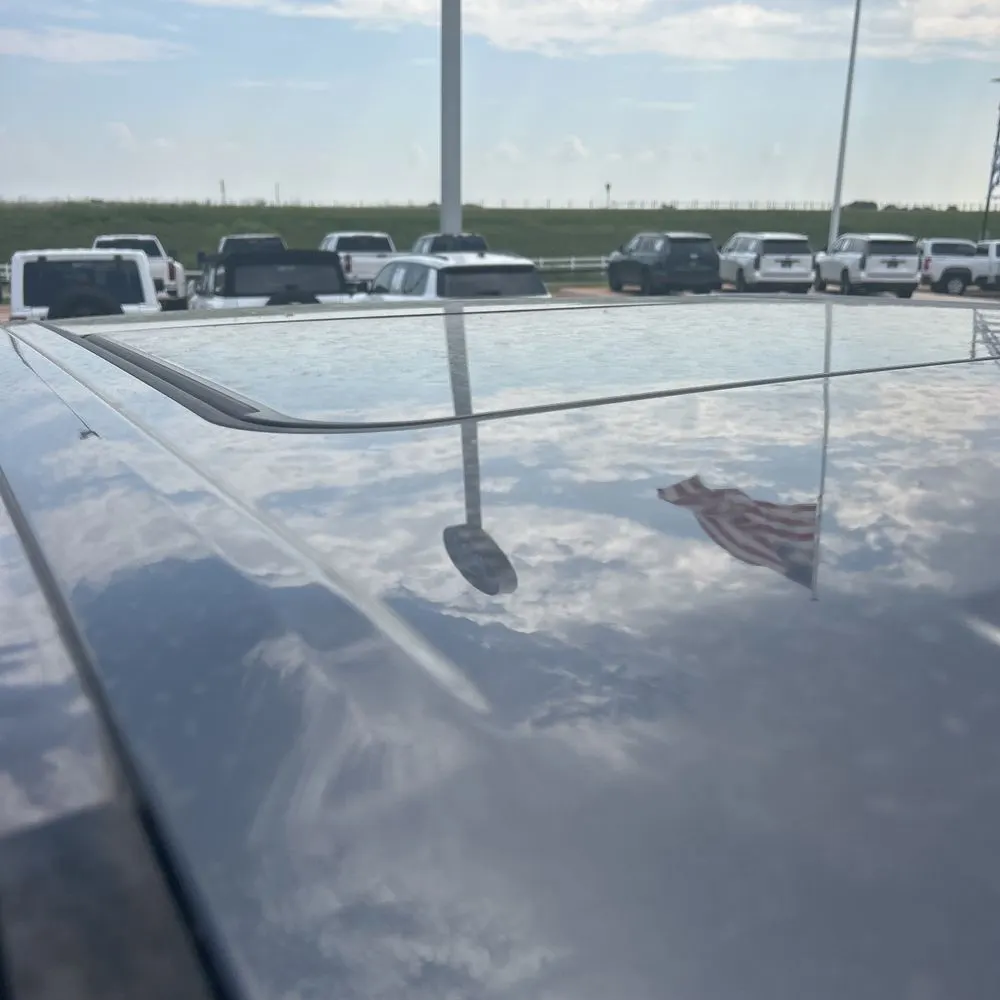2023 Toyota Tundra Platinum HV