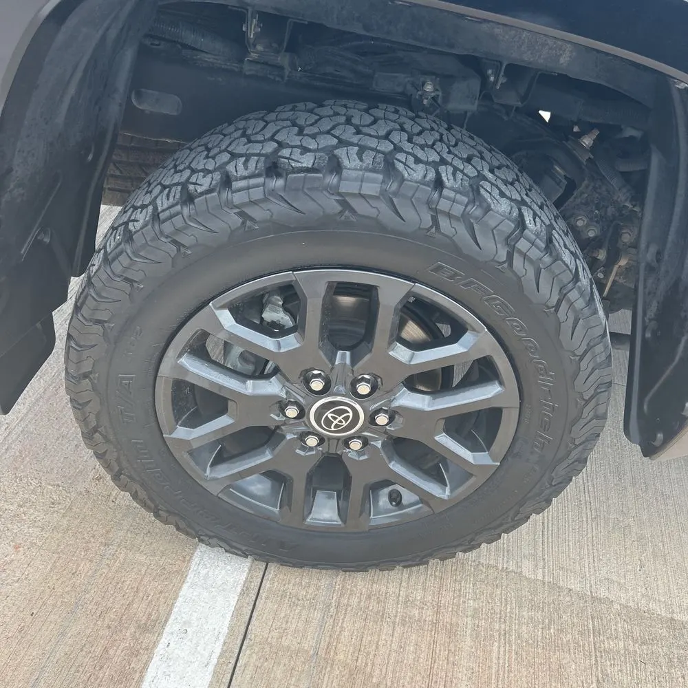 2023 Toyota Tundra Platinum HV