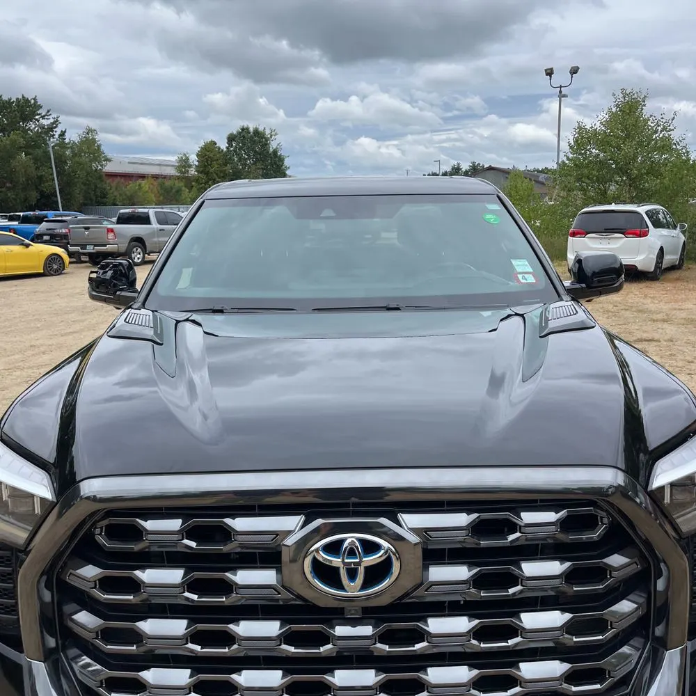 2023 Toyota Tundra Platinum HV