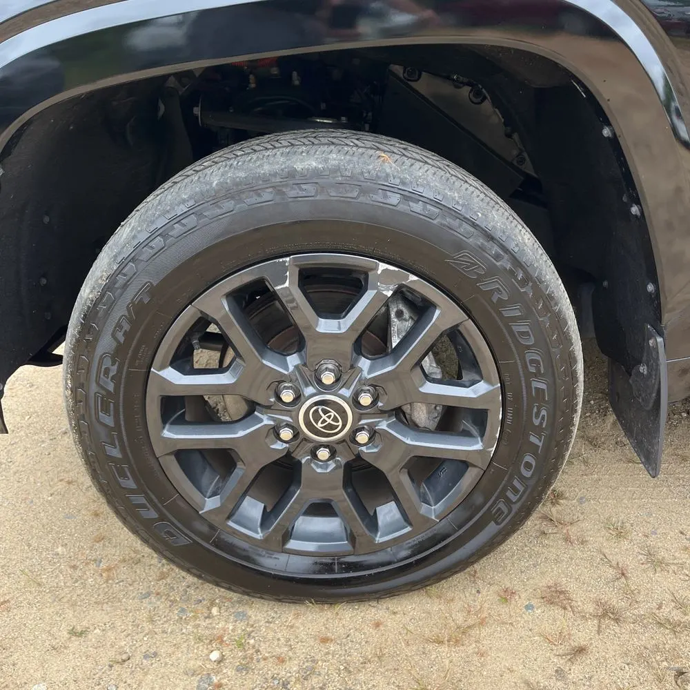 2023 Toyota Tundra Platinum HV